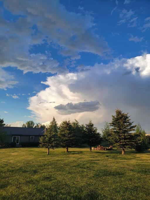 Mountain View Home On 2 Acres Bozeman Exteriér fotografie